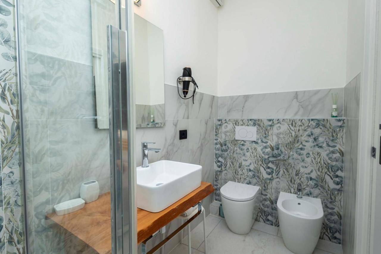 Double Room with Shared Bathroom in Ravenne, Province de Ravenne