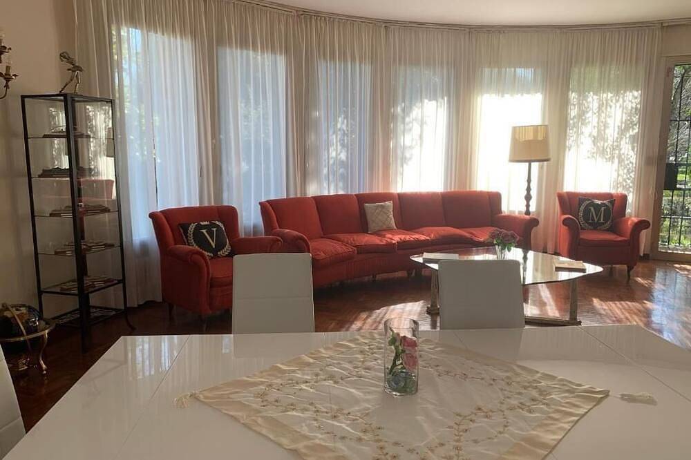 ¡Encantador Bnb en el corazón de Rávena en su maravilloso verde! in Rávena, Provincia de Ravenna