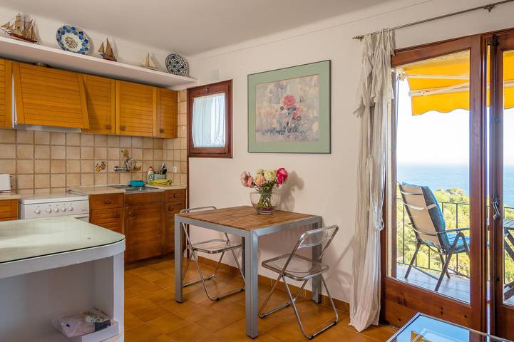 Gîte pour 2 personnes, avec piscine ainsi que balcon et vue sur l’océan dans Calella de Palafrugell - 2