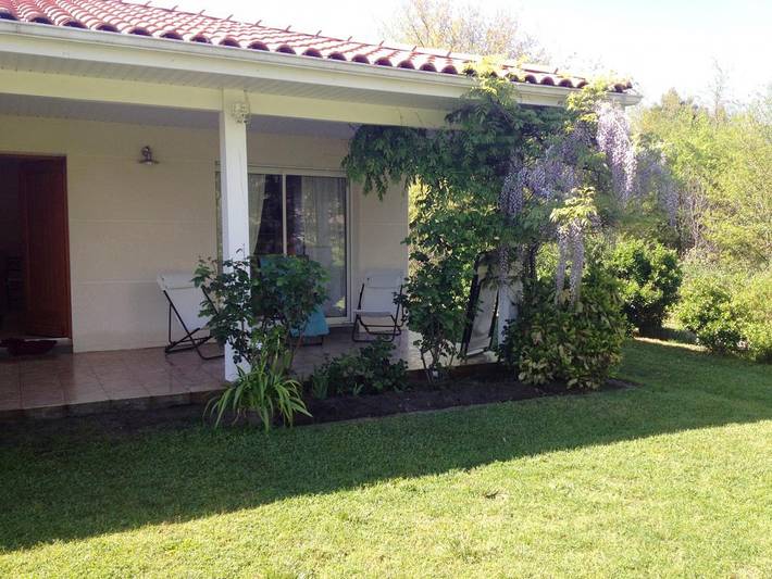 Gîte pour 6 personnes, avec terrasse et jardin à Biscarrosse - 2