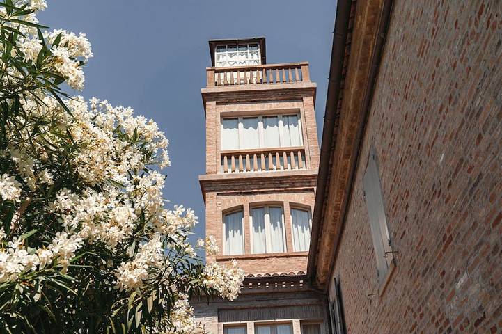 Appartement entier, Pignocco Country House - Hill, piscine, mer - Suite Tour Feronia in Pesaro, Valle del Metauro