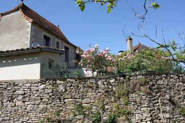 Gîte pour 4 personnes, avec jardin, adapté aux familles à Marcilhac-sur-Célé