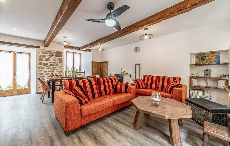 Peyriac-Minervois Wohnung: 200qm, TV, Parkplatz, WiFi, 100m zum Stadtzentrum in Peyriac-Minervois, Carcassonne und Umgebung
