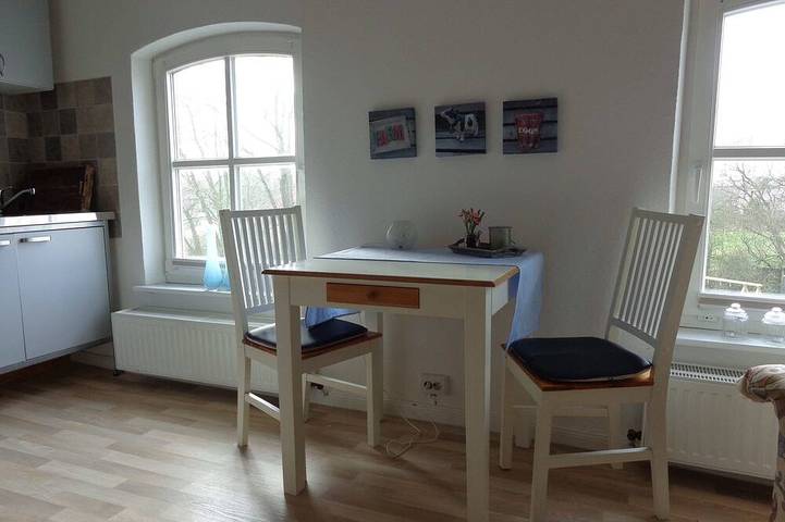 Ferienwohnung für 2 Personen, mit Garten in Hamswehrum