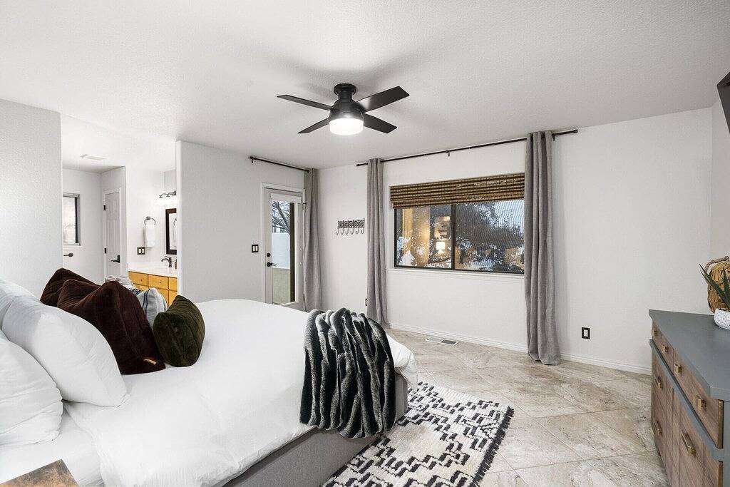 Luxury Vacation Home-New Hottub-20 Mins to Sedona-Peloton-1.4 miles to Old Town in Cottonwood (AZ), Coconino Nationalwald