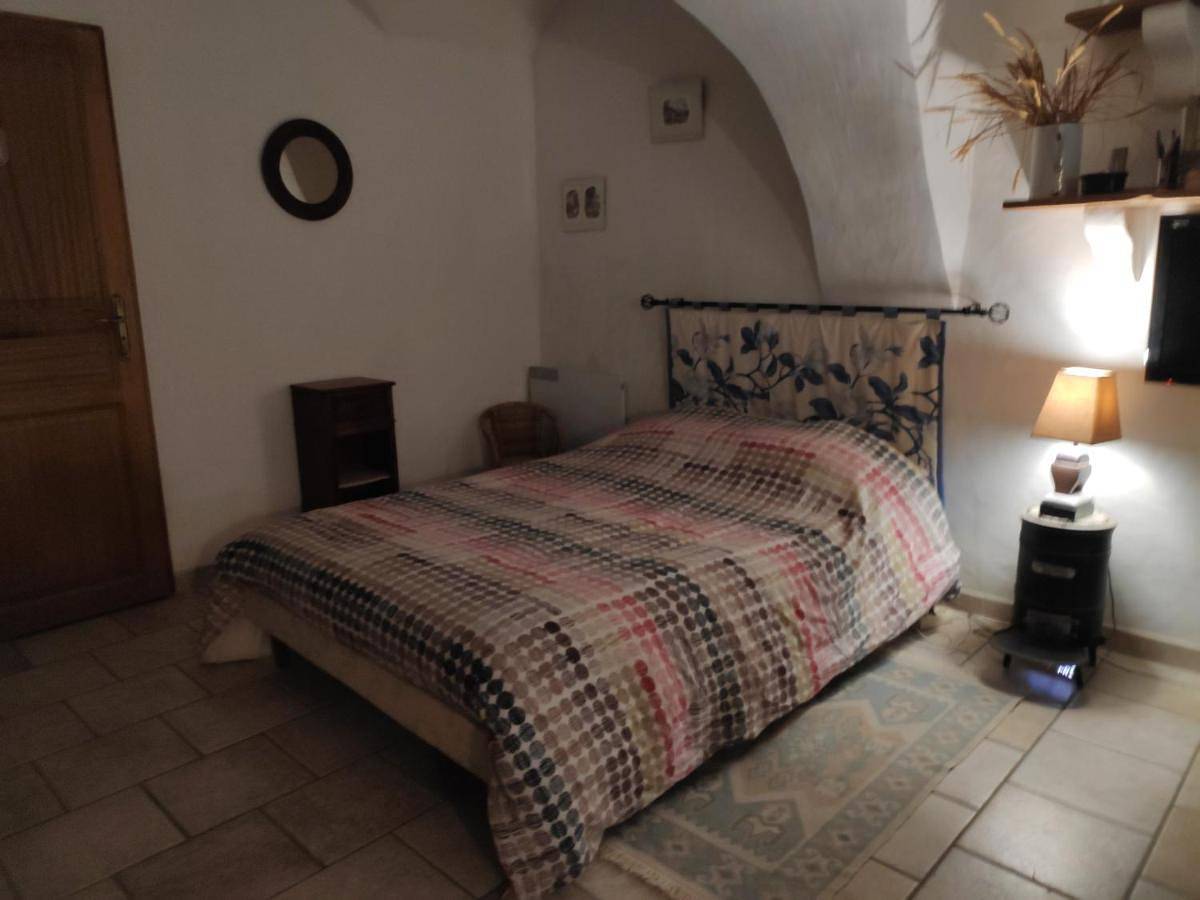 Appartement entier, Gîte La Tanière Des Alpes in Bayons, Région de Forcalquier
