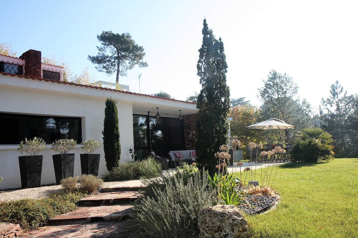 Chambres d'hôtes À l'Ombre des Pins - Chambre Urbane in La Baule-Escoublac, Côte d'Amour
