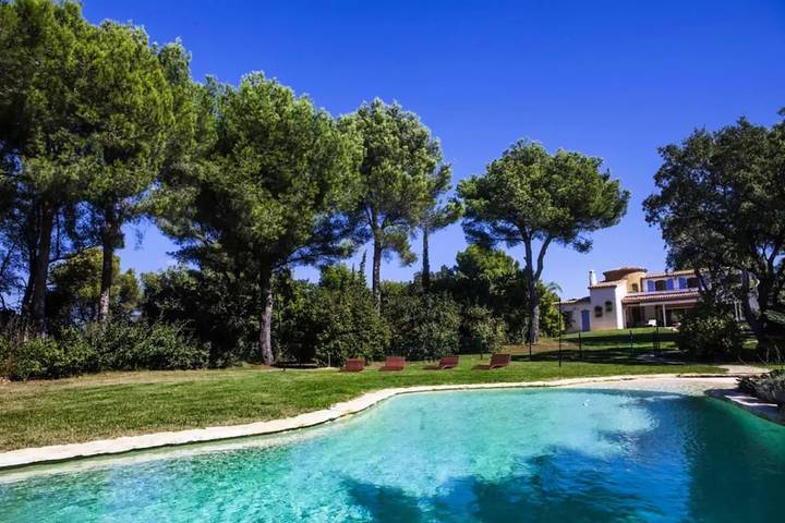 Villa pour 12 personnes, avec jardin à Six-Fours-les-Plages