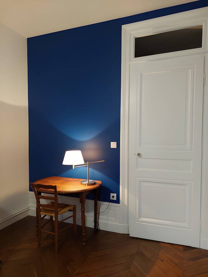 Habitación con jardín privado, Wi-Fi y tenis en casa señorial del siglo XIX in Savigneux (Ain), Ain