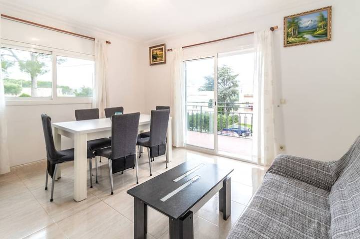 Apartamento de vacaciones para 6 personas, con balcón - 1