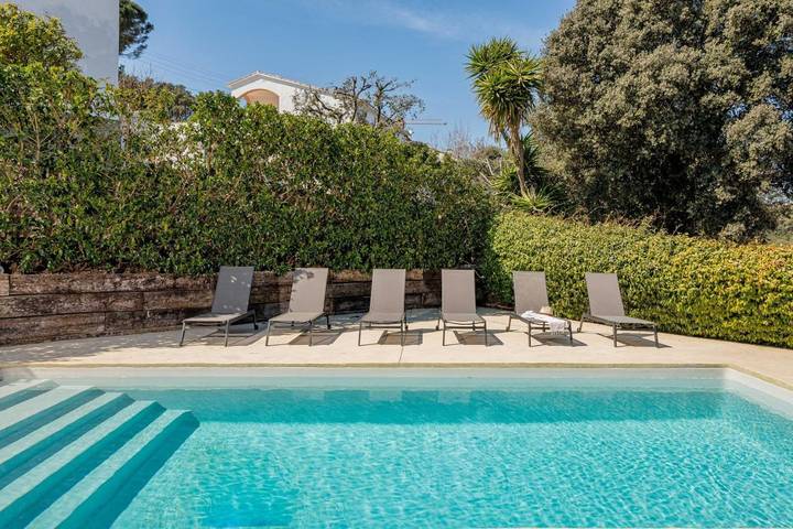 Chalet para 8 personas, con piscina y jacuzzi además de jardín y sauna en Provincia de Gerona - 4