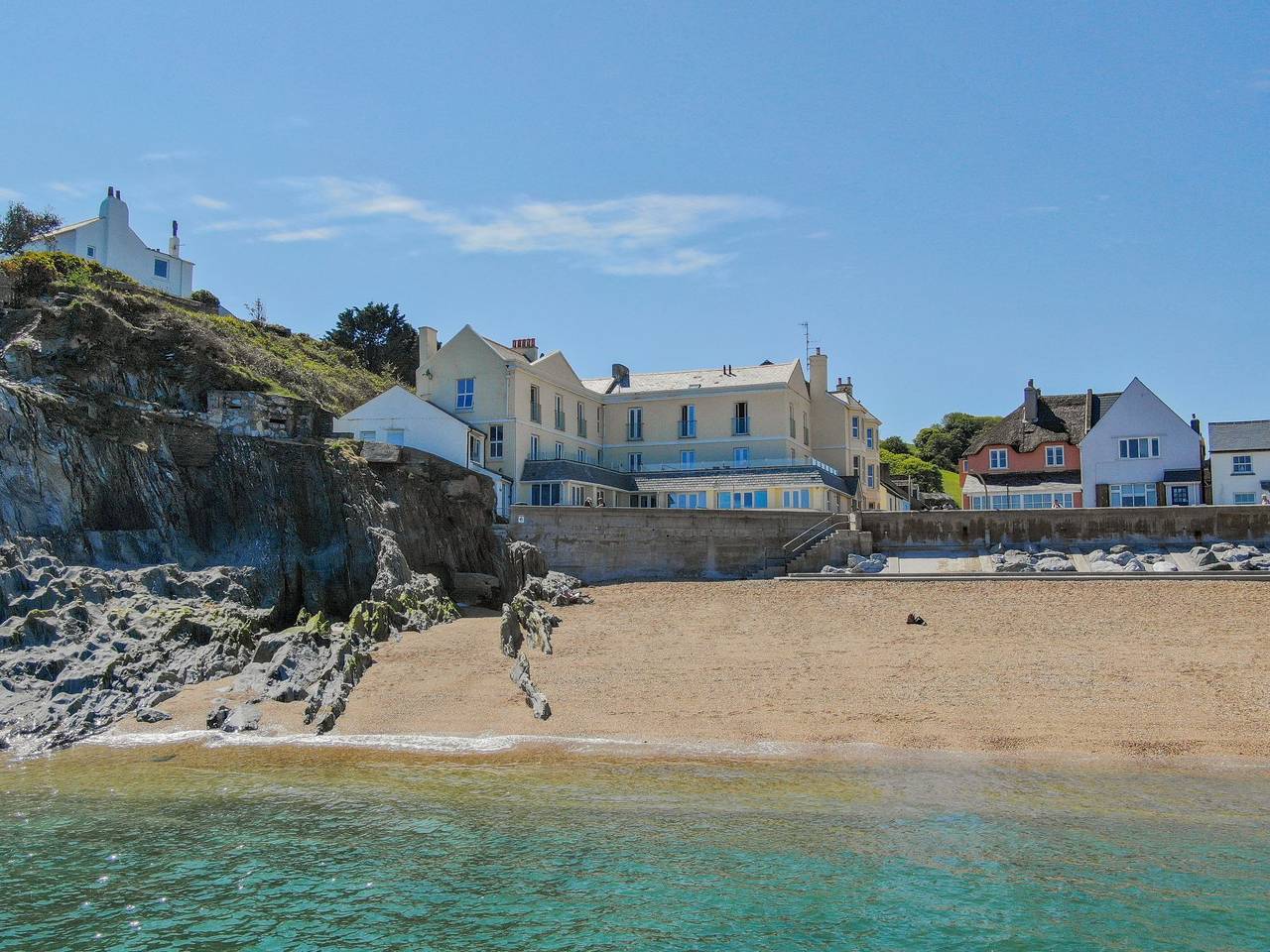 Entire holiday apartment, 14 At The Beach in Torcross, South Devon