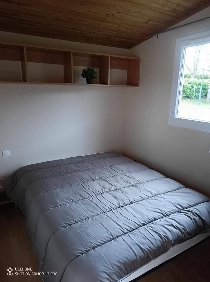 Location de vacances pour 4 personnes, avec vue ainsi que terrasse et vue sur le lac à Puivert - 3