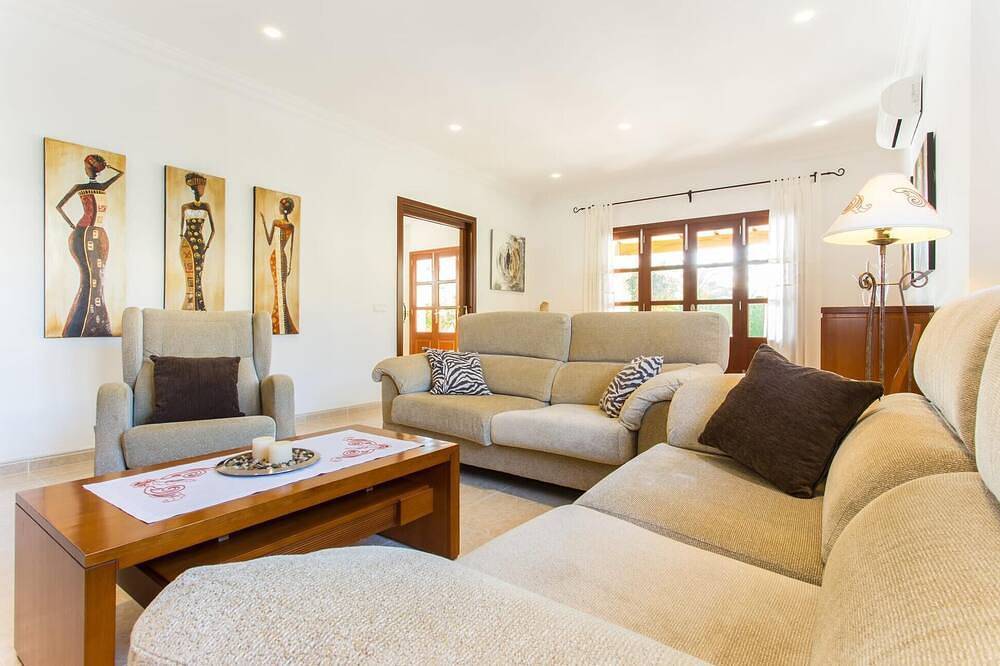 Nice home in Sa Coma with private swimming pool, can be inside or outside in Sa Coma, Sant Llorenç des Cardassar