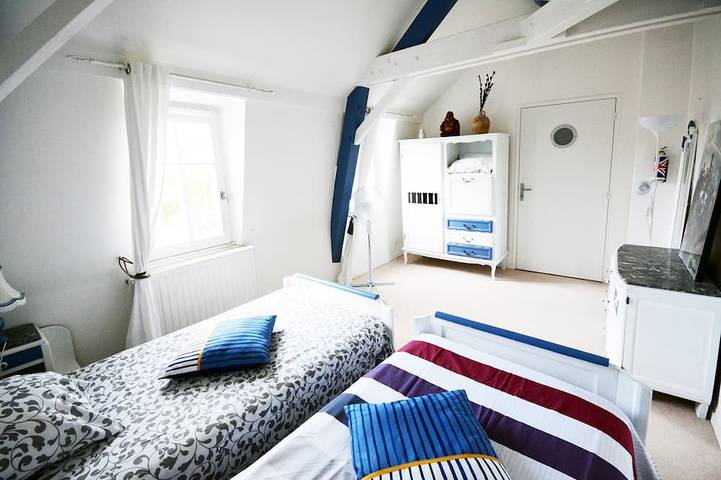 La Douce France Trianon / Summer rates 2024 in Chinon, Vallée de la Loire