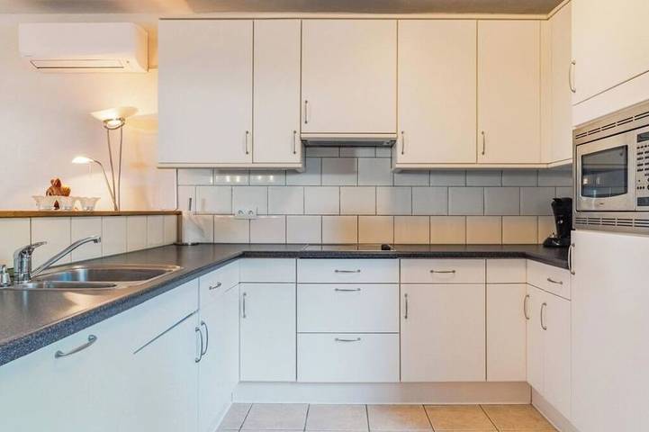 Location de vacances pour 6 personnes, avec terrasse ainsi que jacuzzi et jardin à Siran