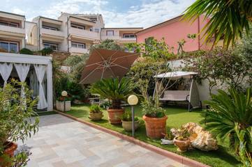 Chambre d’hôte pour 2 personnes, avec jardin et vue à Castelsardo