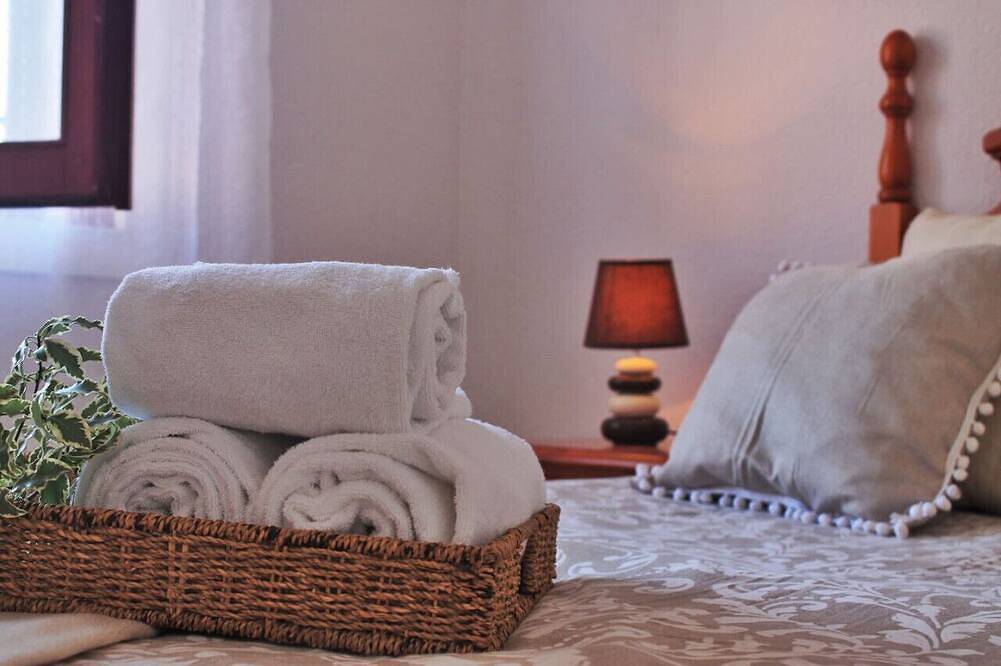 Casa Rural Con Jardín Y Barbacoa - A Babor 20805 in Santiuste, Argoños