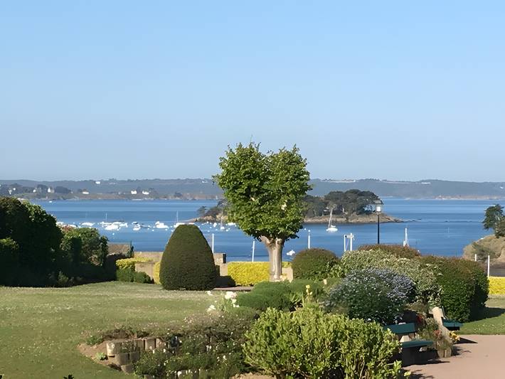 Appartement de vacances pour 4 personnes, avec jardin