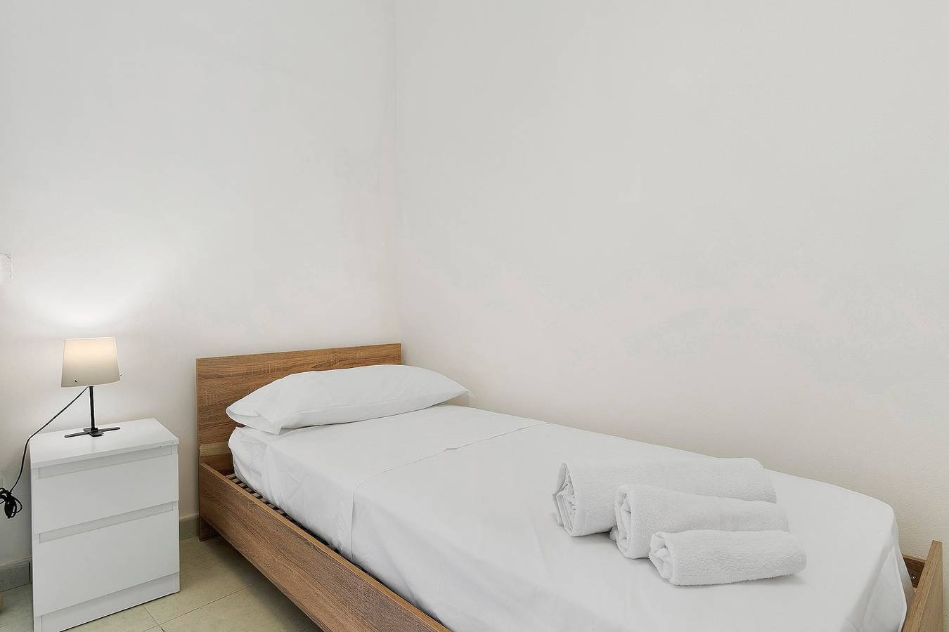 Platone Room 14 with Wi-Fi in Santa Panagia, Syracuse