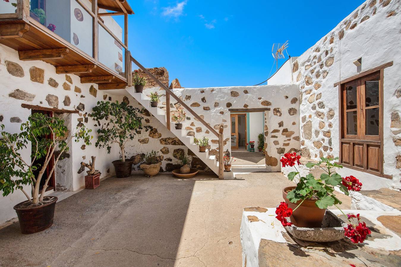 Vakantiehuis 'La Casa de Petrita' met Bergzicht, Tuin & Wifi in Pájara, Fuerteventura