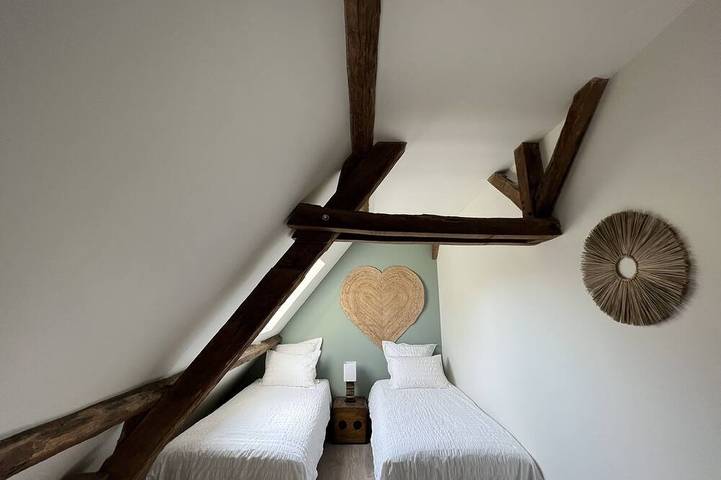 Gîte pour 8 personnes, avec Jacuzzi et Jardin à Thégra - 2