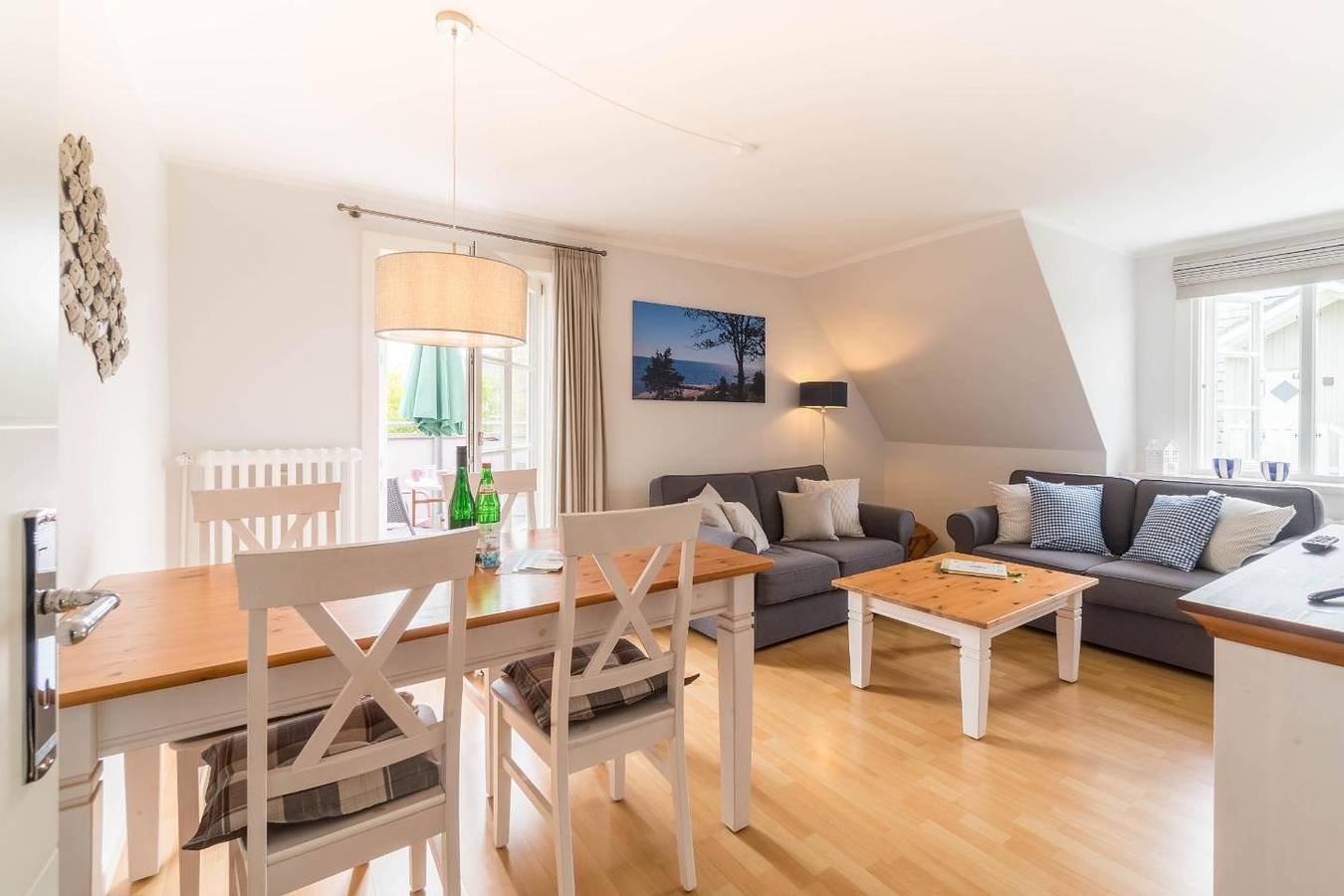 Ganze Wohnung, „Urlaub in der Ferienwohnung Hortensie – Erholung und Abenteuer vereint!“ in Wyk auf Föhr (Stadt), Wyk auf Föhr