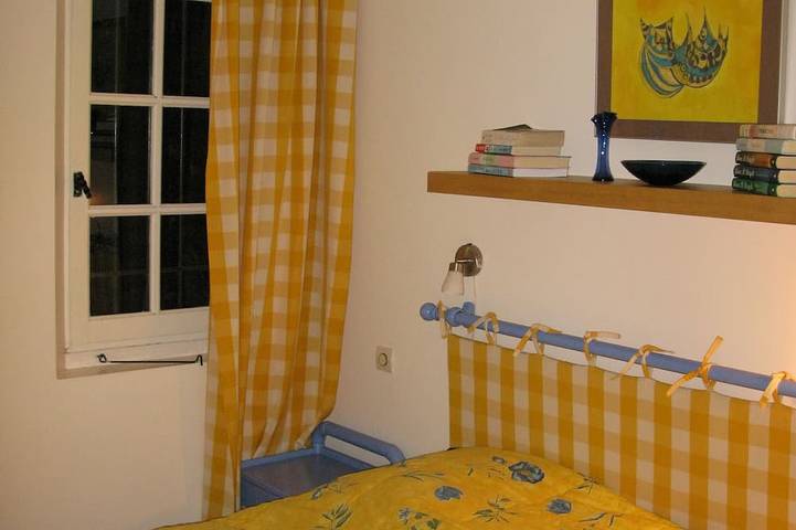 Appartement entier, Location appartement T2 Six Fours les Plages Provence Var 4 personnes in La Coudoulière, Six-Fours-les-Plages