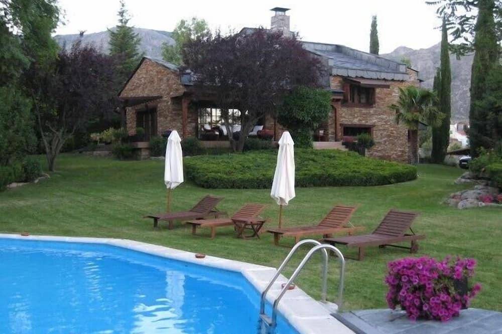 Villa per 10 Persone in El Boalo, Madrid Province