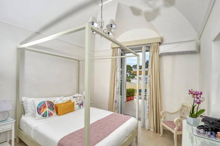 Maison d’hôte pour 2 personnes, avec jardin et vue dans Marina Grande - 4