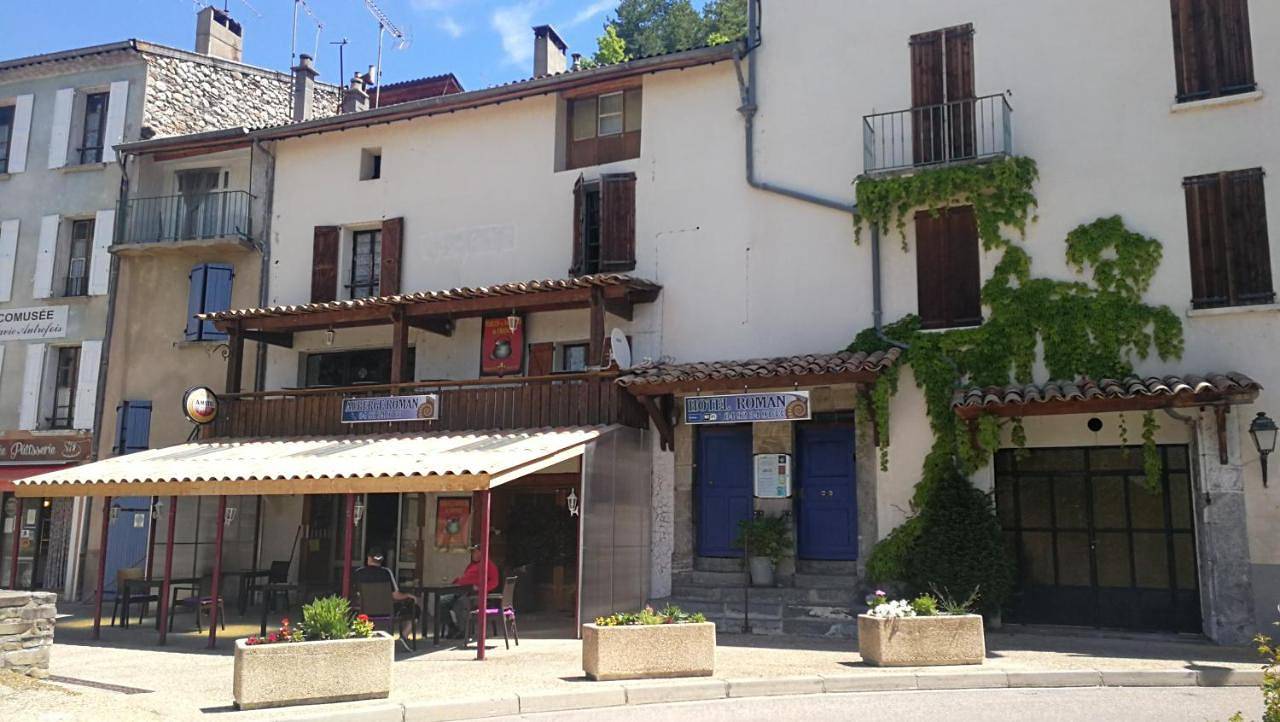 Double Room with Private Bathroom in La Javie, Alpes-de-Haute-Provence