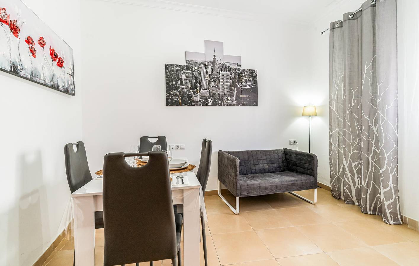 Retraite confortable à Olvera : WiFi, AC, Jardin & Grill in Olvera, Pueblos Blancos