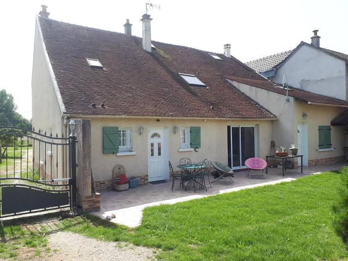 Cottage pour 2 personnes, avec vue et jardin à Guérard (Seine-et-Marne)