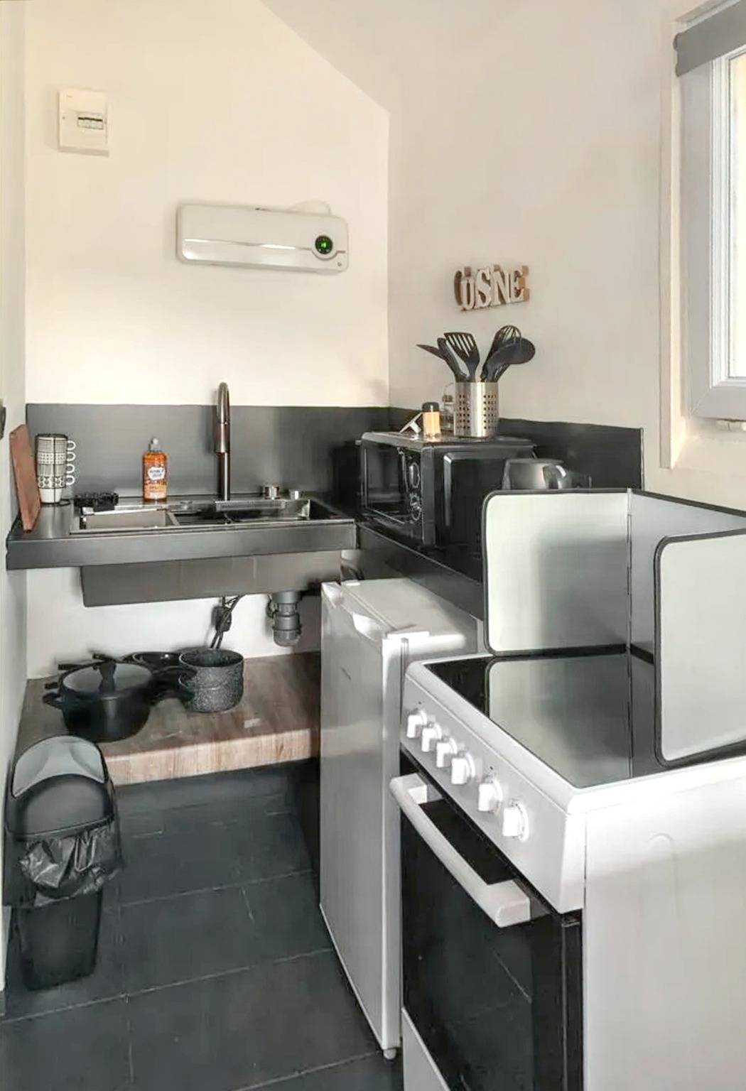 Estudio entero, Estudio acogedor en el corazón de Ploërmel - 20 m² con terraza in Ploërmel, Región de Vannes