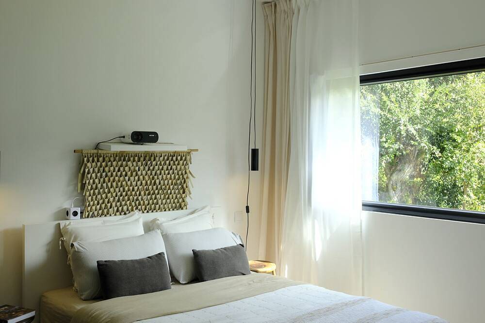 Villa Várzea - The Black Cabin in São Miguel Island, Várzea