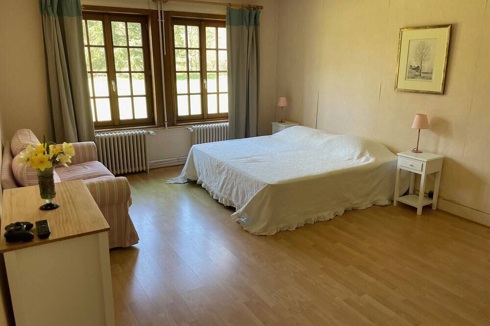 Maison de charme, 8 minutes de la mer, 5 chambres. Grand jardin. in Fontaine-le-Dun, Région de Dieppe