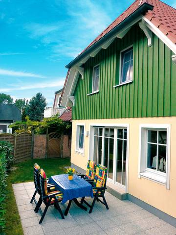 Ferienhaus für 6 Personen, mit Terrasse und Garten in Zingst