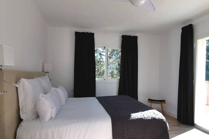 Atemberaubende und familienfreundliche Villa im Playa De Palma Gebiet in El Arenal, Palma