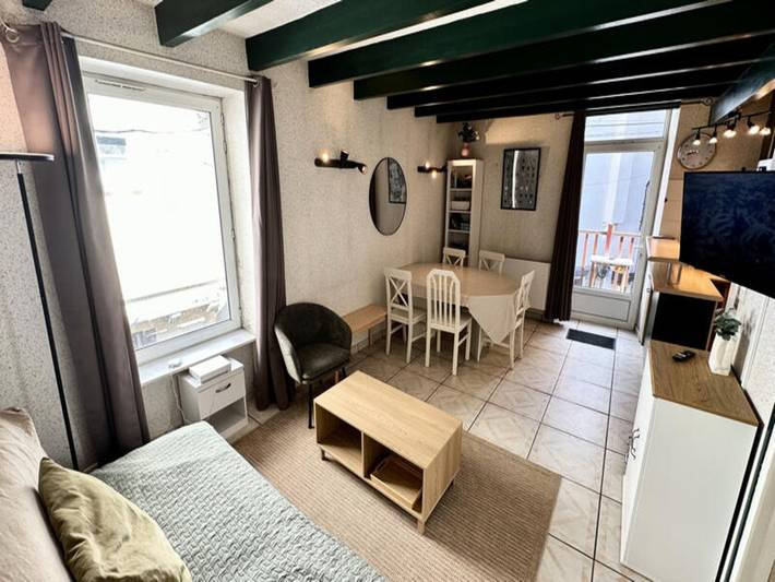 Gîte pour 5 personnes, avec balcon, adapté aux familles dans Thermes Le Mont Dore