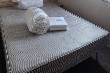 Static Caravan for 8 People in Leysdown, Kent, Photo 1