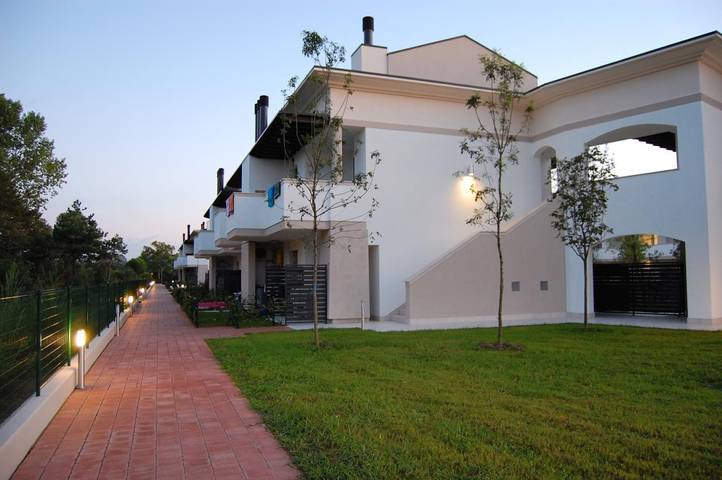 Ferienwohnung für 8 Personen, mit Balkon und Pool, mit Haustier in Bibione - 3