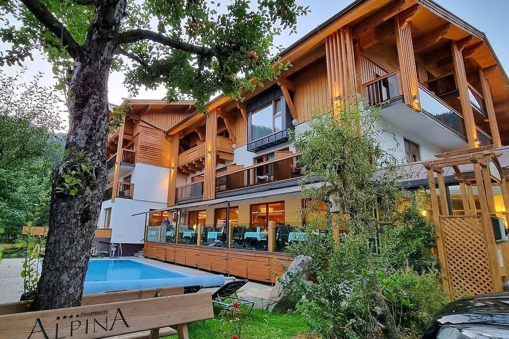 Alpina, **** Hotel - Urquell-Familienzimmer (ab 7 Nä) in Rauris, Ski Amadé