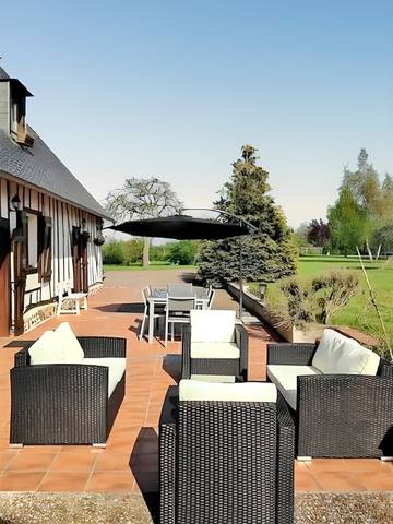 Villa for 15 People in Mesnil-en-Ouche, Eure, Photo 1