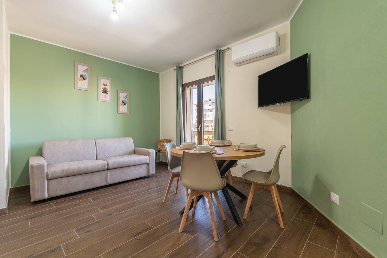 Apartamento entero, Apartamento 'Sa Domixedda' en Quartu Sant'Elena, céntrico y renovado in Quartu Sant'Elena, Campidano