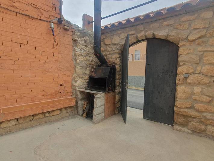 Casa rural para 4 personas, con piscina y jardín, Se admiten mascotas en Comarca de Teruel - 4