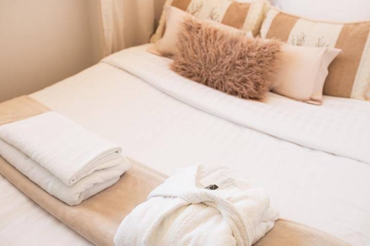 Chambre d’hôte pour 2 personnes, avec Balcon et Terrasse