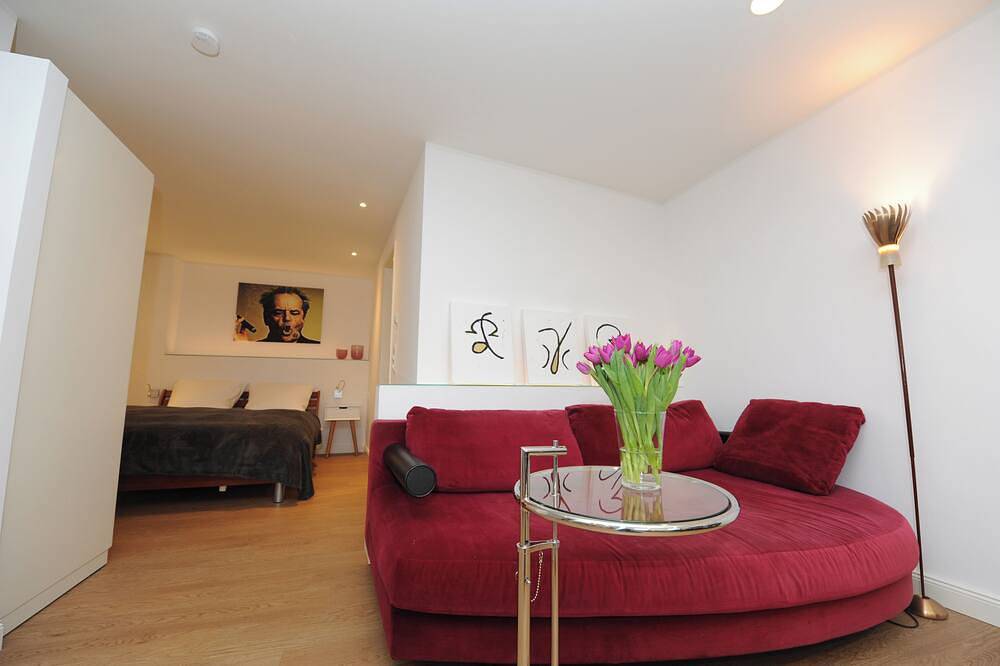 Geheel appartement, Old town apartment, wonderful and in the middle of it all in Osnabrück, Osnabrück en omgeving