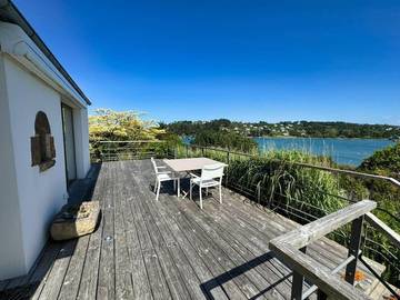 Gîte pour 7 personnes, avec vue ainsi que terrasse et jardin dans Le Diben