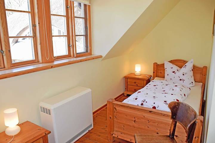 Bauernhof für 6 Personen, mit Garten und Terrasse in Alt Reddevitz - 4