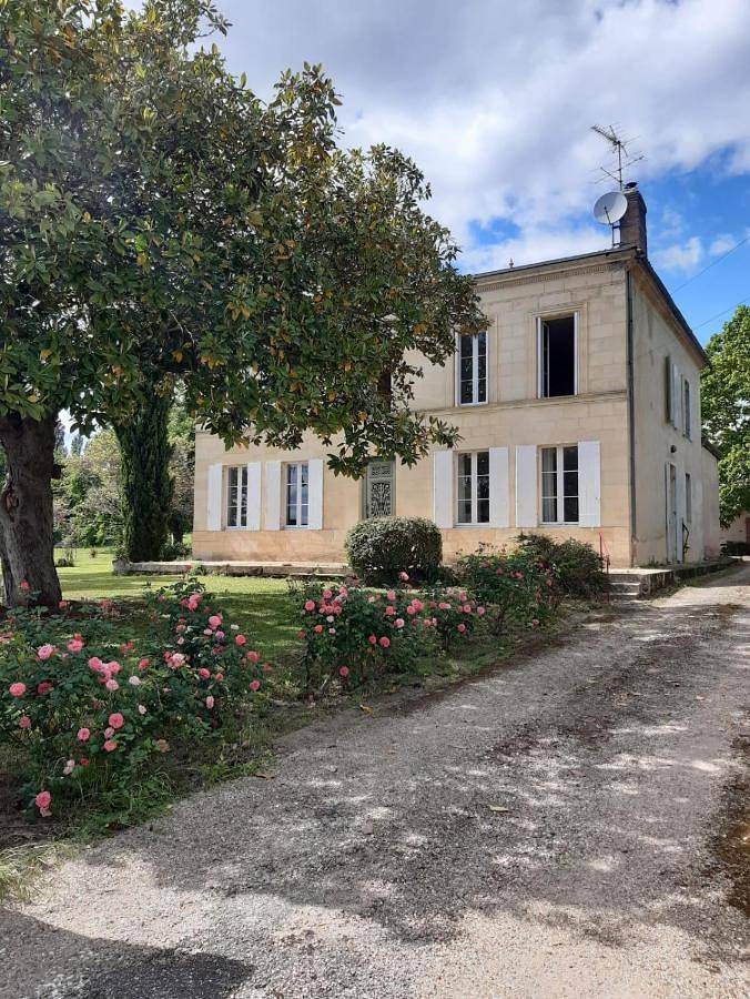 Appartement de vacances pour 2 personnes, avec piscine ainsi que vue et jardin